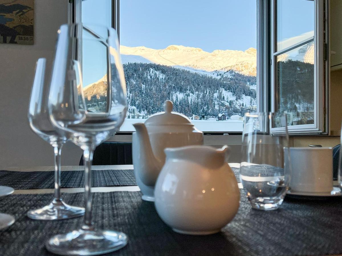 Ferienwohnung swissme - 100qm - Balkon - 2 Bäder - Parkplatz - Fußbodenheizung St. Moritz Exterior foto