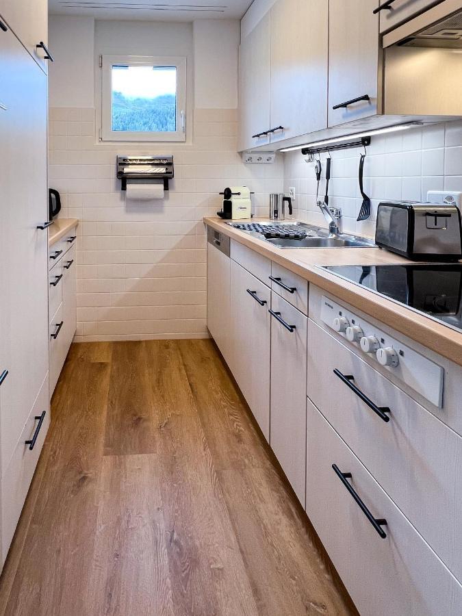 Ferienwohnung swissme - 100qm - Balkon - 2 Bäder - Parkplatz - Fußbodenheizung St. Moritz Exterior foto